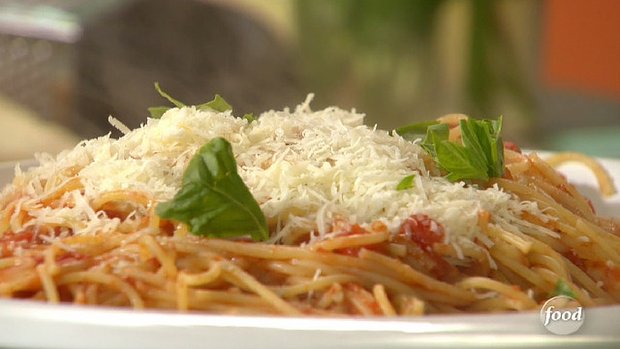 30 Minute Meals - Series 27 - Episode 4