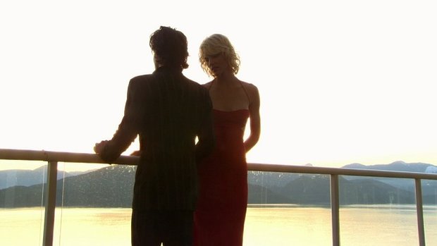 Battlestar Galactica - Series 1 - Episode 3