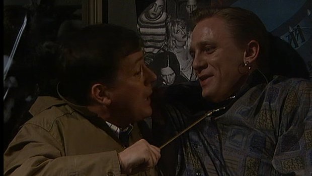 Drop The Dead Donkey - Series 3 - Episode 10