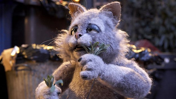 Mongrels - Series 1 - Episode 2