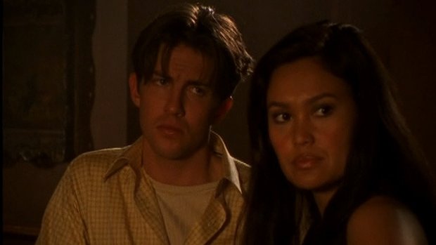 Relic Hunter - Series 1 - Episode 16