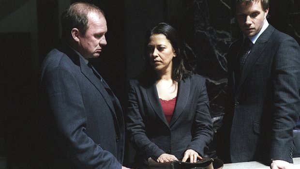 Spooks - Series 3 - Episode 6