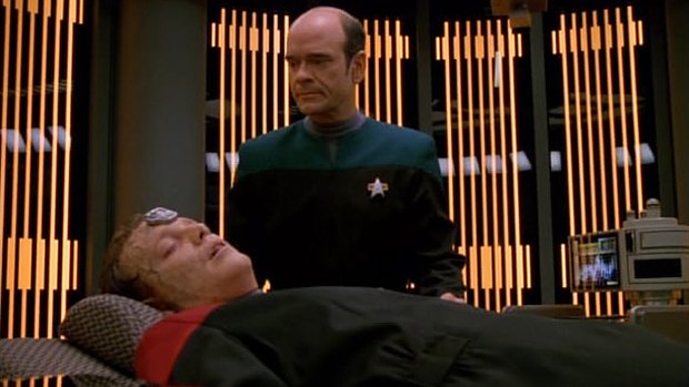 Star Trek: Voyager - Series 2 - Episode 15
