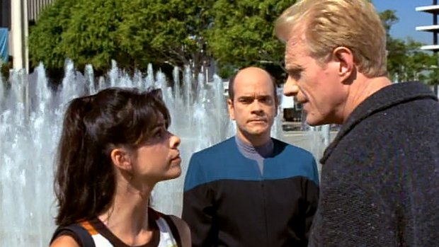 Star Trek: Voyager - Series 3 - Episode 9