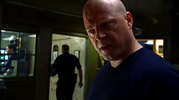 The Shield - Series 1 - Episode 13